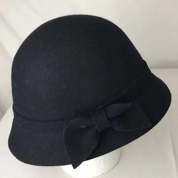 Zara | Accessories | Zara Black 0 Wool Hat With Bow | Poshmark